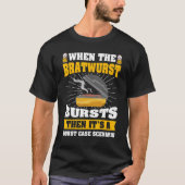 Smoking And Grilling German Wurst T-shirt (Voorkant)