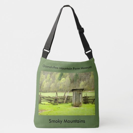  Smoky Mountains Outhouse Crossbody Tas (Voorkant)