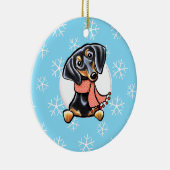 Smooth Black Tan Dachshund laat het sneeuwen Keramisch Ornament (Rechts)