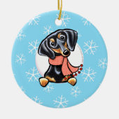 Smooth Black Tan Dachshund laat het sneeuwen Keramisch Ornament (Voorkant)