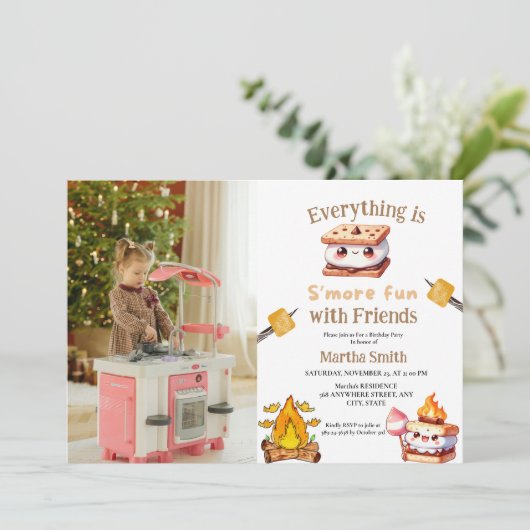 S'more Bonfire Smore Fun Couples Verjaardagsfeestj Kaart (Staand voorkant)