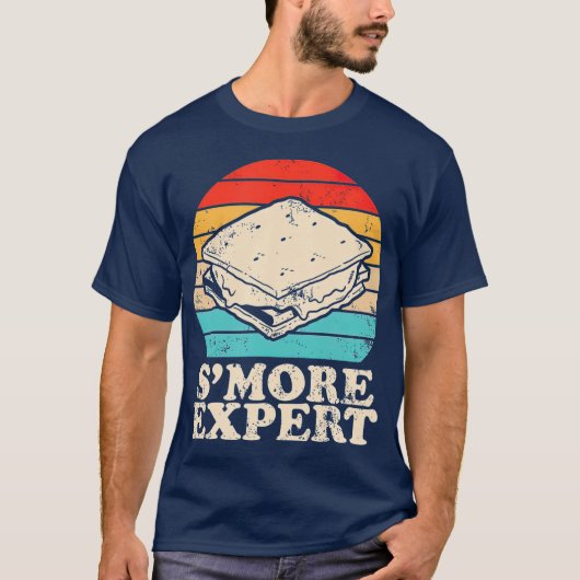 Smore Expert Retro 70s Distressed Camping T-shirt (Voorkant)