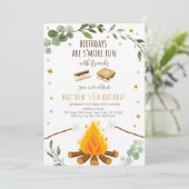 S'mores Kampvuur groen Verjaardag Kaart (Staand voorkant)