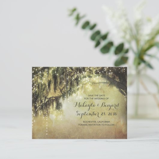 Snaar van Lichten & Oude boom Sla het datum briefk Aankondigingskaart (Staand voorkant)