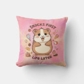 Snack First, Life Later Pillow – Funny Cozy Quote Kussen (Voorkant)