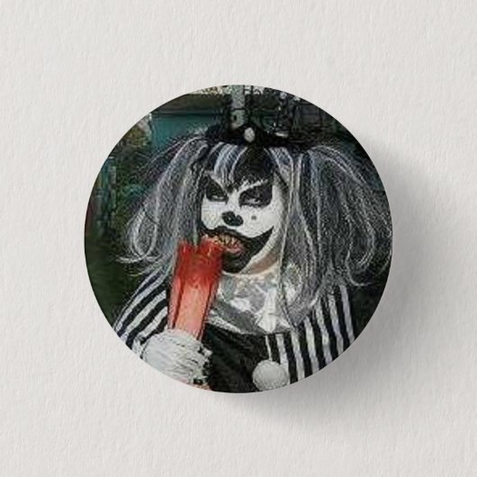 Snack time met Taffy the Klown Ronde Button 3,2 Cm (Voorkant)