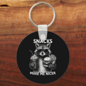 Snacks Make Me Nicer Funny Raccoon Sarcastic Anima Sleutelhanger (Voorkant)