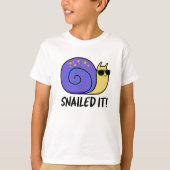 Snailed it Funny Snail Pun T-shirt (Voorkant)
