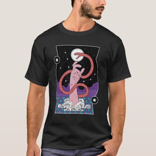 Snake en hand t-shirt (Voorkant)