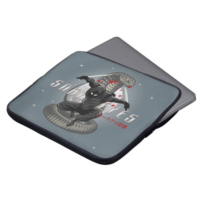 Snake Eyes Ninja | 15" (33,02cm) Laptop Sleeve (Voorkant top)