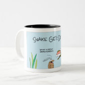 Snake Gets Dentures Tweekleurige Koffiemok (Voorkant links)