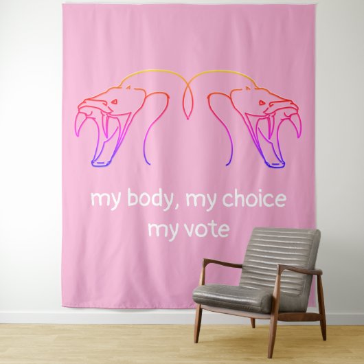 Snake head & fangs, mijn lichaam, mijn keuze, mijn wandkleed (In situ)