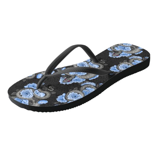 Snakes and blue roses teenslippers (Schuin)