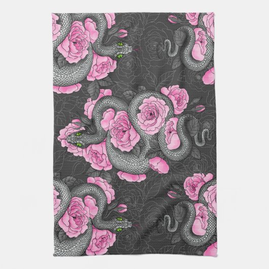 Snakes and pink roses theedoek (Verticaal)
