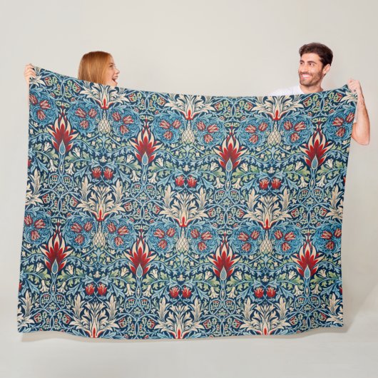 Snakeshead, William Morris Fleece Deken (In situ)