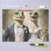 Snapping Up Love: een krokodillenhuwelijk Tissuepapier (Craft)