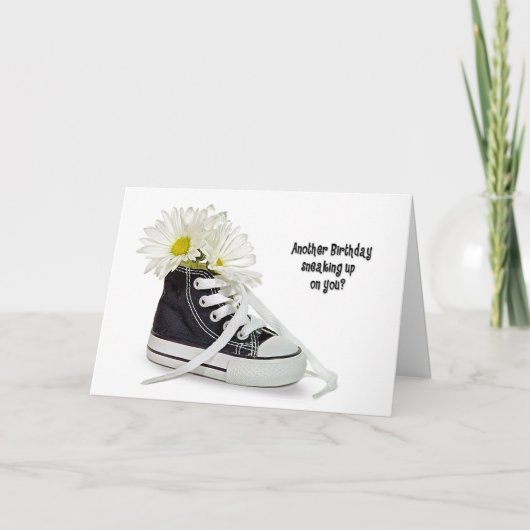 Sneaker en Daisy Birthday Kaart (Voorkant)