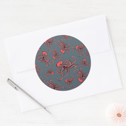 Sneaky Octopus Pattern Ronde Sticker (Envelop)