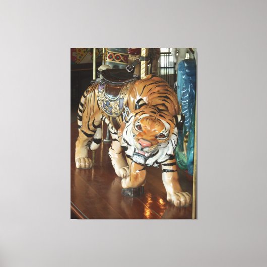 Sneaky Tiger Canvas Afdruk (Voorkant)