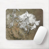 Sneeuw bedekt de Rocky Mountains in de Verenigde S Muismat (Met muis)