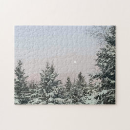 Sneeuw bedekt met pijnbomen legpuzzel