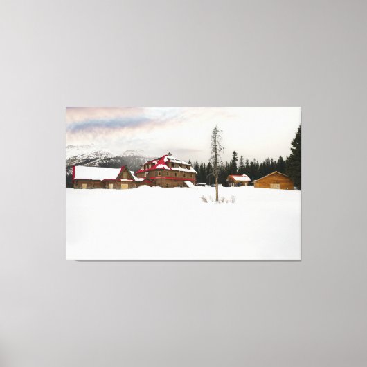 Sneeuw bedekte Bow Lake Lodge Canvas Afdruk (Voorkant)