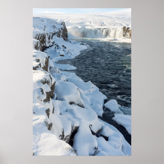 Sneeuw bedekte Godafoss-waterval Poster (Voorkant)