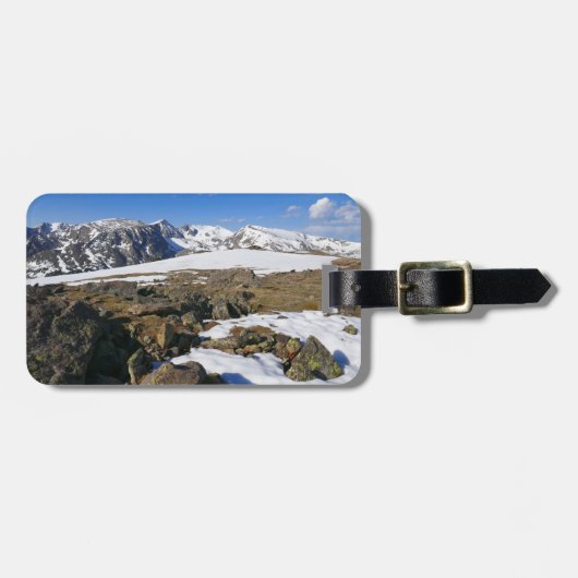 Sneeuw dat smelt op de Rocky Mountains Bagagelabel (Voorkant horizontaal)