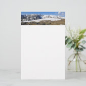 Sneeuw dat smelt op de Rocky Mountains Briefpapier (Staand voorkant)