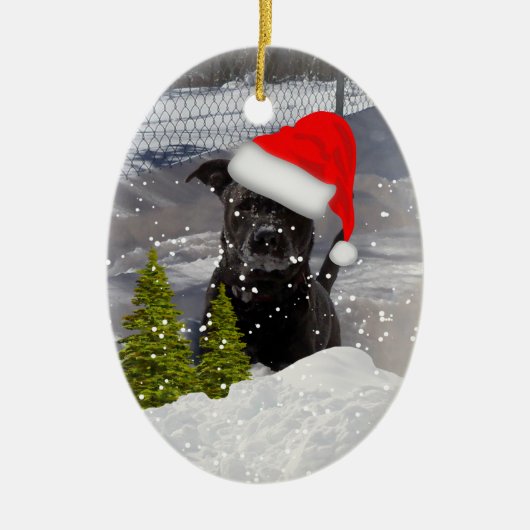 Sneeuw Hond Dashing in de Sneeuw Sjabloon Keramisch Ornament (Voorkant)