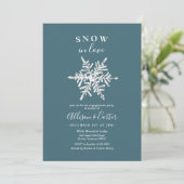 Sneeuw in Love Snowflake Verloving Invitation Kaart (Staand voorkant)