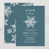 Sneeuw in Love Snowflake Verloving Invitation Kaart (Voorkant / Achterkant)