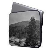 Sneeuw Landschap in Zwart-wit Laptop Sleeve (Voorkant Links)