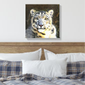 Sneeuw Leopard Verpakt Canvas (Insitu (Slaapkamer))