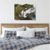 sneeuw, mist en lage wolken in western Europa Canvas Afdruk (Insitu (Slaapkamer))