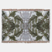 Sneeuw op Evergreen Branches Deken (Voorkant)