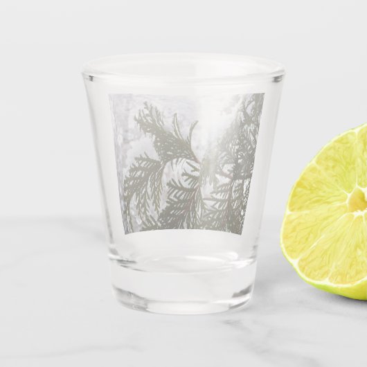 Sneeuw op Evergreen Branches Shot Glas (Achterkant)