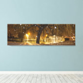 Sneeuw op Willow en Chinese Bridge, Godmanchester. Canvas Afdruk (Insitu (Houten vloer))