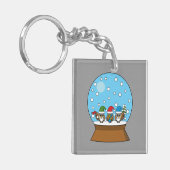 Sneeuw Wereldbol met drie Gnome Uilen Sleutelhanger (Voorkant Links)