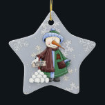 Sneeuwballen voor Sale Whimsical Snowman Keramisch Ornament<br><div class="desc">Sneeuwballen voor verkoop! Deze walvisachtige sneeuwman in zijn fijnste heeft een grote hoop sneeuwballen, compleet met een bord dat zegt "Snowballen voor verkoop". Je kunt de achterkant personaliseren met de datum of iets anders dat je ook leuk vindt. Stropdas dit op een pakket voor dat extra speciale cadeau voor iemand...</div>