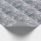 Sneeuwbedekte eikenboom cadeaupapier (Hoek)