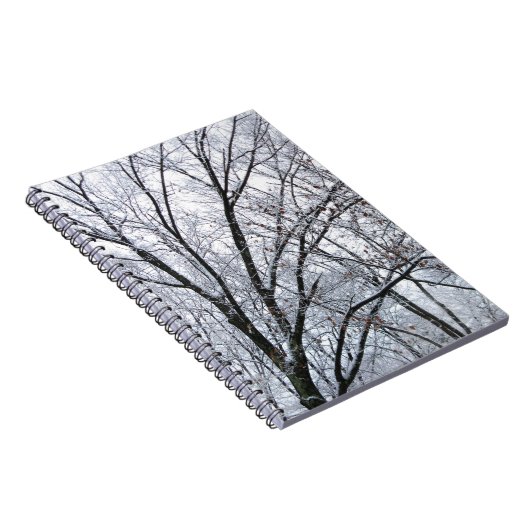 Sneeuwbedekte eikenboom notitieboek (Rechterzijde)