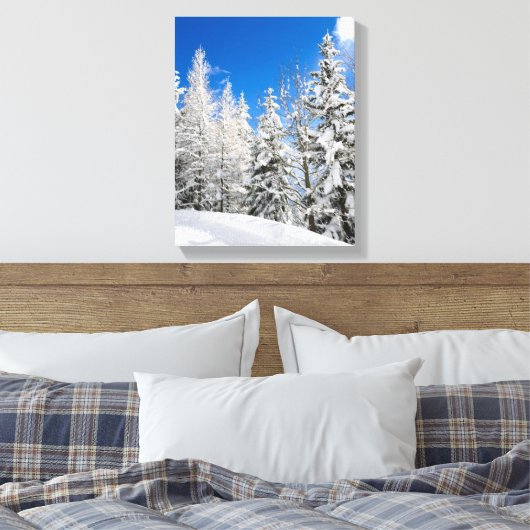 Sneeuwbomen onder duidelijke blauwe hemel canvas afdruk (Insitu (Slaapkamer))