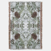 Sneeuwende pijnappel I Winter Natuurfotografie Deken (Voorkant Verticaal)