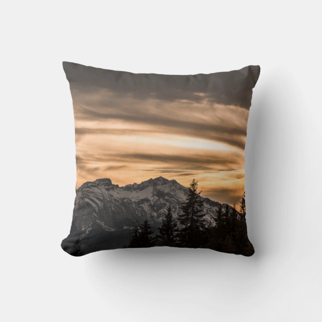 SNEEUWGEDEKTE MOUNTAIN TIJDENS SUNSET KUSSEN (Voorkant)