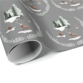 Sneeuwhert en dennenbomen cadeaupapier (Rol Hoek)
