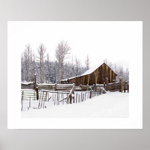 Sneeuwige landelijke schuur scène foto poster