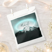 Sneeuwige, mysterieuze blauwe neonlichte monogram  bedankzakje (Geknipt)