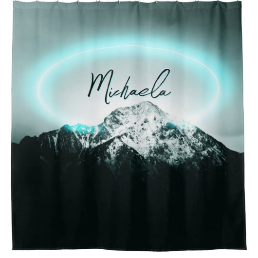 Sneeuwige, mysterieuze blauwe neonlichte monogram  douchegordijn (Voorkant)