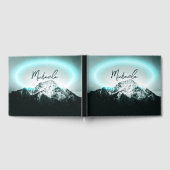 Sneeuwige, mysterieuze blauwe neonlichte monogram  gastenboek (Volledig)